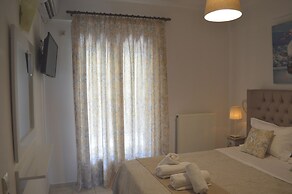 Best House Sea View Apartment