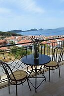 Best House Sea View Apartment