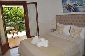 Best House Sea View Apartment