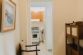 Best House Attiki Metro