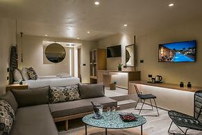 Petousis Hotel & Suites