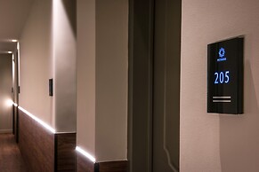 Petousis Hotel & Suites