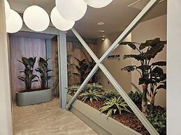 Petousis Hotel & Suites