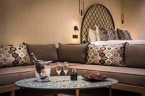 Petousis Hotel & Suites