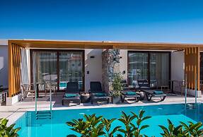 Petousis Hotel & Suites