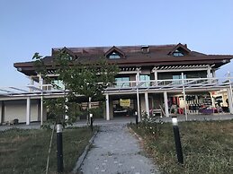 Oyster Boutique Hotel