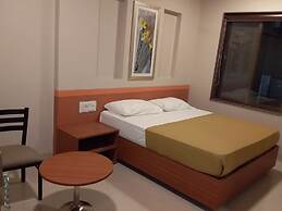 Hotel Sai Palace Express