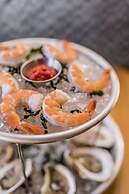 The Wilbur Lititz, Tapestry Collection by Hilton