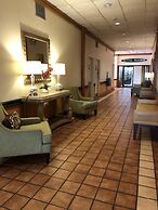 The Grand Hotel Spindletop