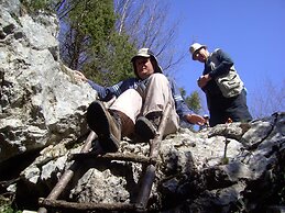 Natyral Razma Resort