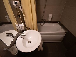 Natyral Razma Resort