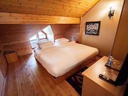 Natyral Razma Resort