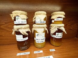 Natyral Razma Resort