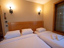 Natyral Razma Resort