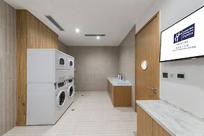 Holiday Inn Express Qingdao Chengyang Central by IHG