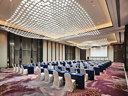 Crowne Plaza Wuxi Lake View by IHG