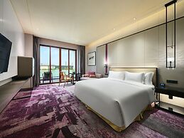 Crowne Plaza Wuxi Lake View by IHG