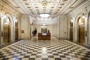 Bridgestreet at the Leader Building