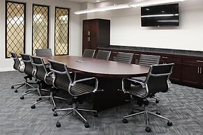 Bridgestreet at the Leader Building