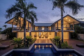 Naisoso Island Villas