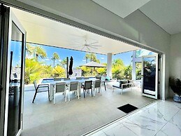 Naisoso Island Villas