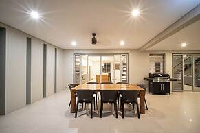 Naisoso Island Villas