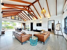 Naisoso Island Villas