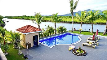 Naisoso Island Villas