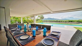 Naisoso Island Villas