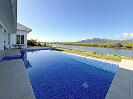 Naisoso Island Villas