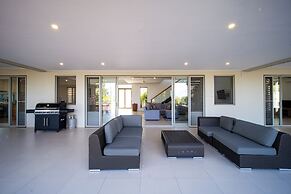 Naisoso Island Villas