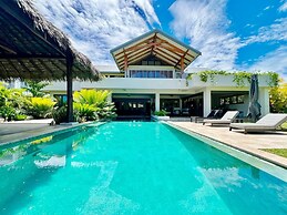 Naisoso Island Villas