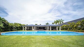 Naisoso Island Villas