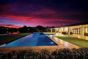 Naisoso Island Villas