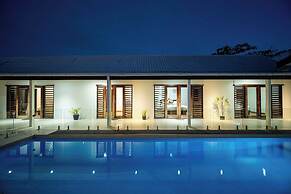 Naisoso Island Villas