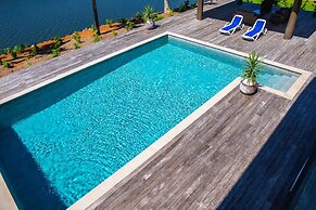 Naisoso Island Villas