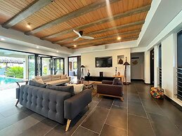 Naisoso Island Villas