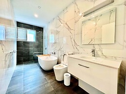 Naisoso Island Villas