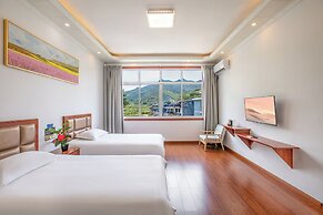 Lv ye Xian Zhuang Guesthouse