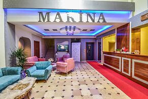 Marina Hotel