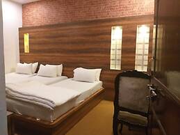 Dwivedi Hotels Hotel Elena