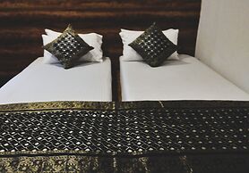 Dwivedi Hotels Hotel Elena