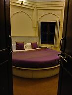 Dwivedi Hotels Hotel Elena