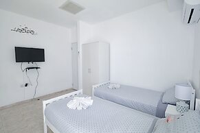 Palma Diving Resort - Hostel