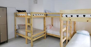 Palma Diving Resort - Hostel