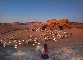 Wadi Rum Bubble Luxotel - Campsite