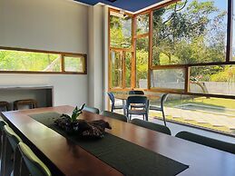 Xi Tou in Sunny Day Inn