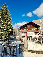 Adventure Guesthouse