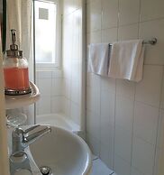 Adventure Guesthouse