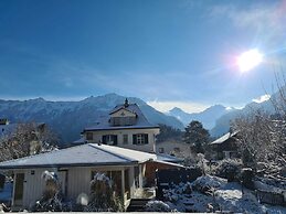 Adventure Guesthouse